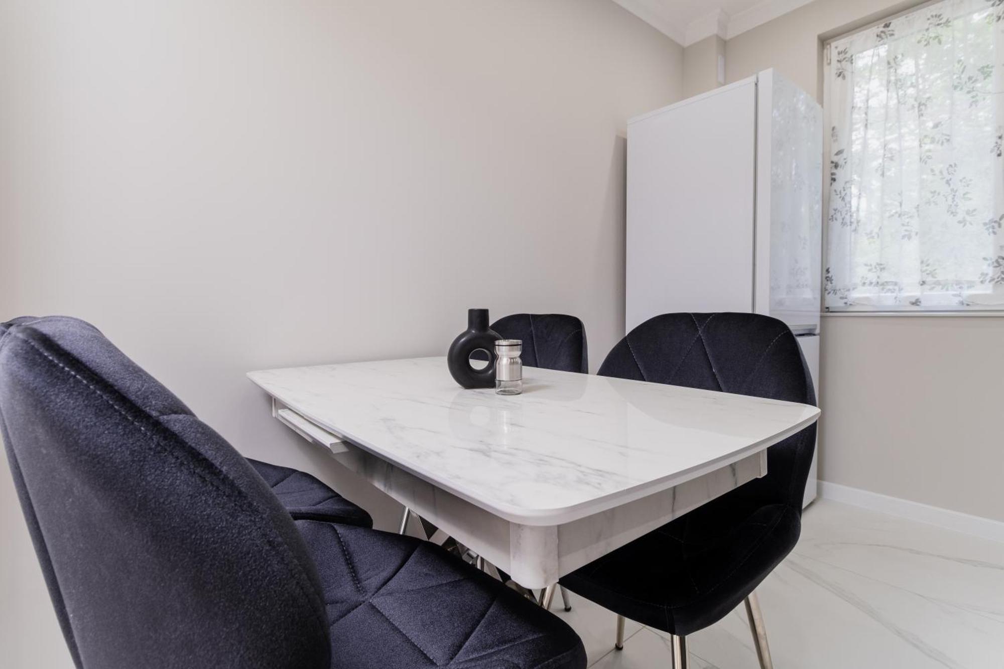 Gorgeous 2-Bedroom Apartment Plovdiv Exterior photo